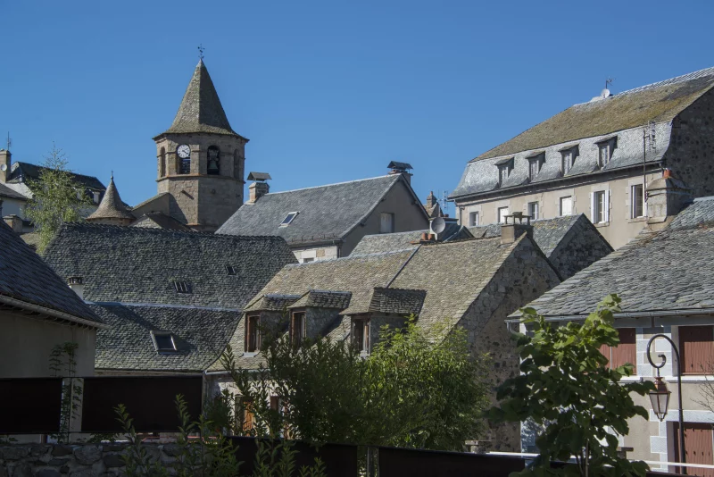 VILLAGE DE NASBINALS