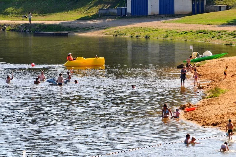Plan d'eau de Saint-Yrieix-la-Perche