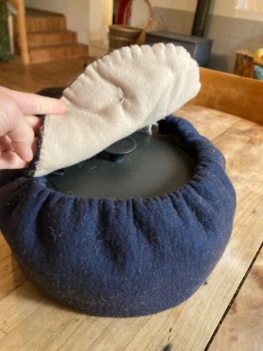 Atelier fabrication marmite Norvégienne  - Châteaux en fête