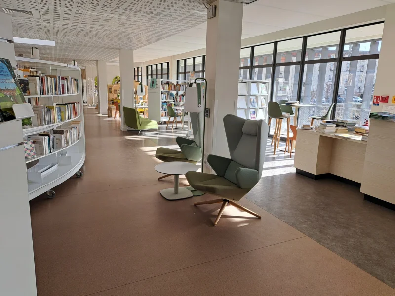 DÉBAT LIBÉRER L'INFORMATION LES MÉDIAS INDÉPENDANTS ROUVRENT LE JEU