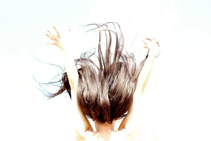 Ensemble : Danser, Penser, Agir. Pour le respect de soi et des autres.