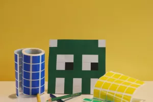 Atelier gommettes en folie