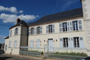 Exposition "Insolite" : photos, peintures et artisanat