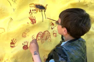 Tir au propulseur et ateliers peintures préhistoriques