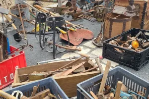 Brocante au profit des refuges pour animaux