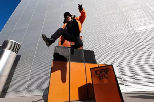 Steph O.B.F & Vesper T + NRS feat Guru Pope (Carte Blanche à Nina’s Rocking)