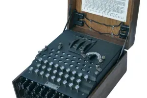 Exposition de machines à écrire et à calculer anciennes