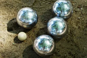 Concours de pétanque