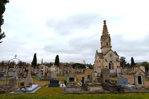Cimetière de Loudun : lieu de mémoire et d'histoire