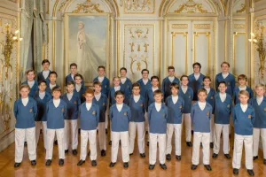 Messe solennelle, par les "Petits chanteurs de Monaco"