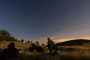 Balade la tête dans les étoiles
