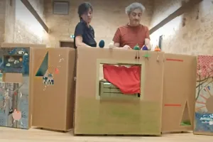 L'heure du conte avec la cabane de la Cie Les Herbes Folles