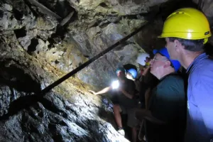 Visite des mines de fer